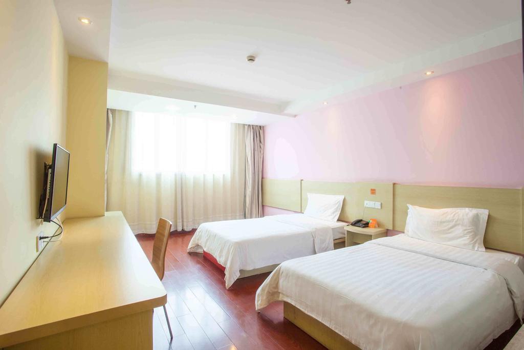 Hotel 7Days Premium Shenzhen High New Science And Technology Park Subway Station Habitación foto